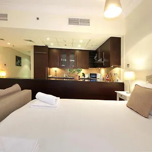 Prime Retreats - Downtown Apartment Dubai